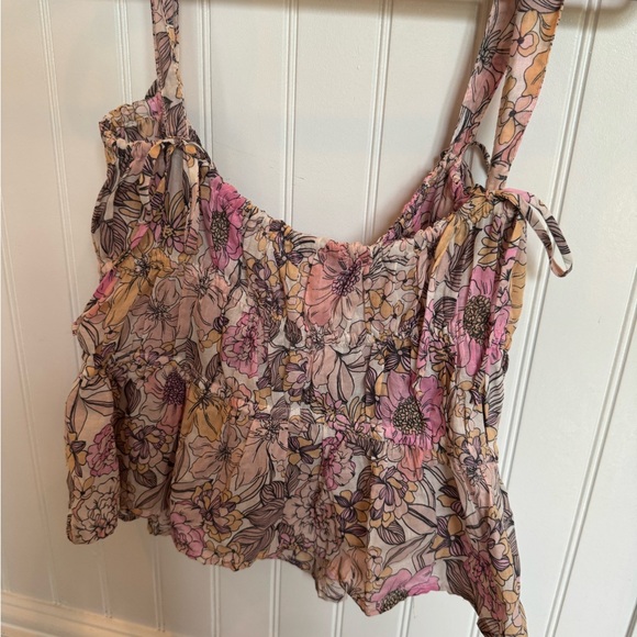 Beyond the Sea tank shirt, new with tags. Size medium. - Picture 4 of 4